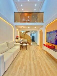 SIÊU PHẨM 3 TẦNG NGAY NGÃ TƯ HÀNG XANH